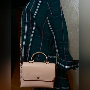 Pink Patent Leather Handbag/Crossbody/Shoulder Bag w/Gold Hardware & Chain NWOT